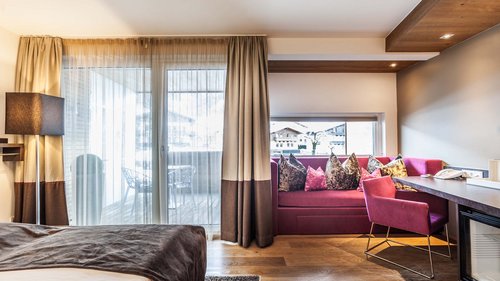 Pinzgau speciality: “Kletzenbrot” fruit loaf Pinzgau speciality: “Kletzenbrot” fruit loaf